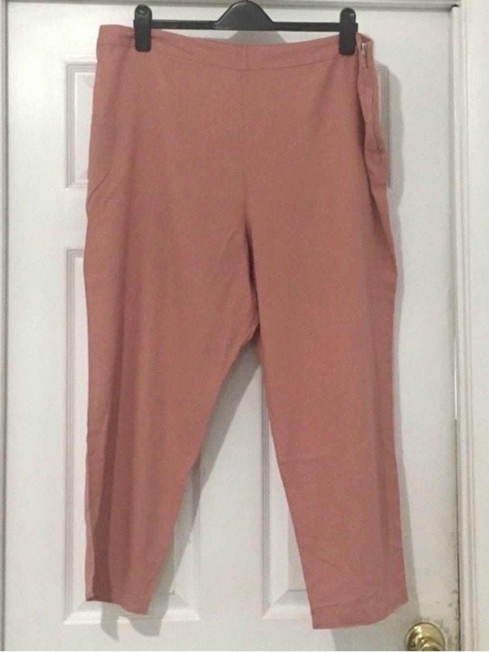 💥3/$50 ASOS Cropped Ponte Pants - Dusty Rose